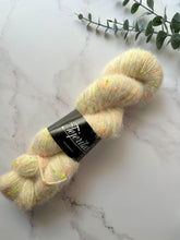 Cargar imagen en el visor de la galería, FLUFFY TEJERITAS