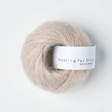 Cargar imagen en el visor de la galería, SOFT SILK MOHAIR - KNITTING FOR OLIVE