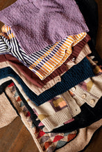 Cargar imagen en el visor de la galería, REVISTA POMPOM INVIERNO 2022-43