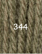 Cargar imagen en el visor de la galería, LANA TAPICERIA 10M