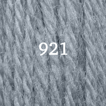 Cargar imagen en el visor de la galería, LANA TAPICERIA 10M