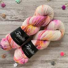 Cargar imagen en el visor de la galería, GLAM SOCK MERINO TEJERITAS