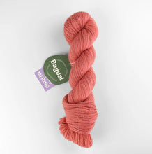 Cargar imagen en el visor de la galería, MERINO PATAGONICA SPORT BAGUAL

