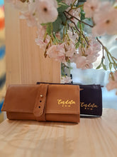 Cargar imagen en el visor de la galería, ESTUCHE ORGANIZADOR 100% CUERO
