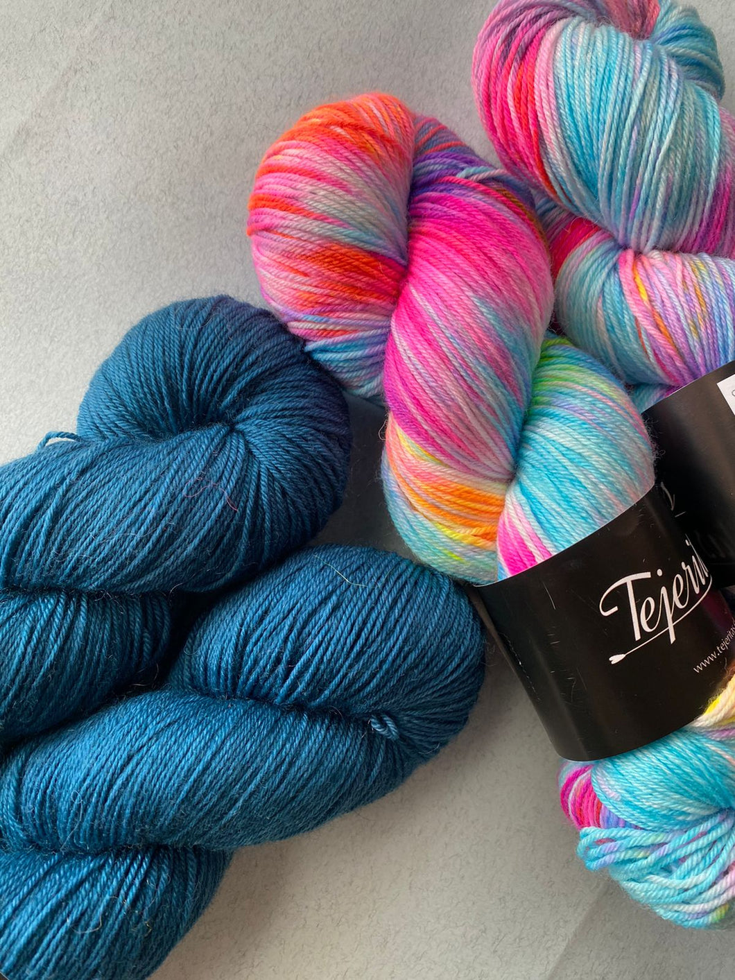 KIT MKAL 2024: Go Go Dynamo - TEJ MERINO SOCK FINGERING I